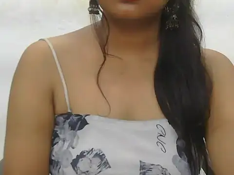 Snapshot of POOJA_199 chatting on 09/14/25, 06:56 POOJA 199 online show from 09/14/25, 06:56