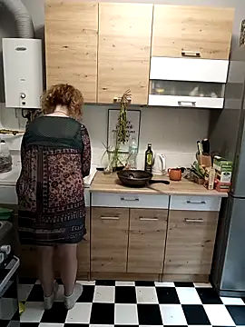 PerpetuaAnastagi online show from 09/23/25, 07:00