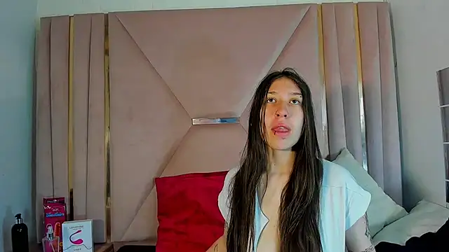 Snapshot of venusmorgan chatting on 09/29/25, 02:44 venusmorgan online show from 09/29/25, 02:44