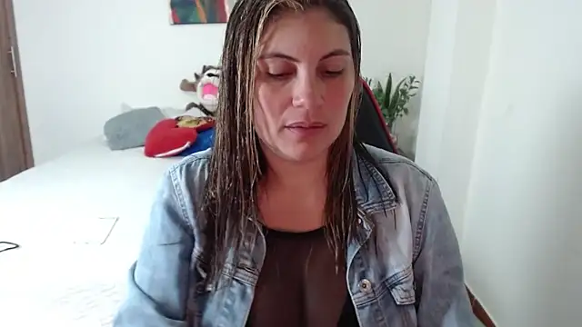 Secret Bella online show from 11/07/25, 11:32