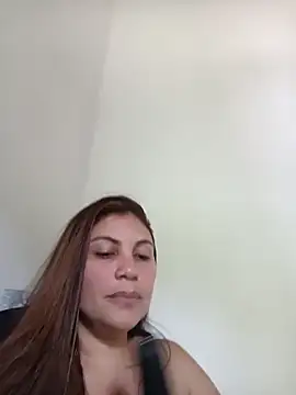 Secret Bella online show from 12/14/25, 03:50