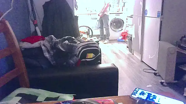 Snapshot of hefin18 chatting on 01/23/25, 09:18 hefin18 online show from 01/23/25, 09:18