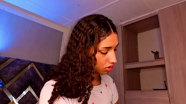 candice777 online show from 02/04/26, 01:17