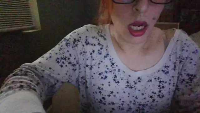 Snapshot of mayra_mayhem chatting on 04/20/26, 04:43 mayra mayhem online show from 04/20/26, 04:43