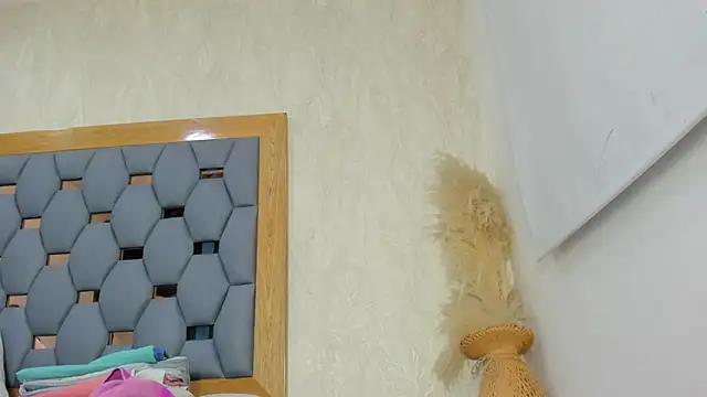 crystal sm online show from 02/27/26, 03:06