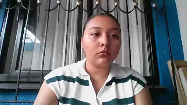 Snapshot of ALANA_150 chatting on 04/21/26, 02:12 ALANA 150 online show from 04/21/26, 02:12