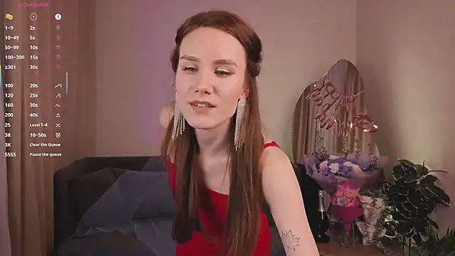 Snapshot of _Clare_Florence_ chatting on 04/06/26, 02:18 Clare Florence online show from 04/06/26, 02:18