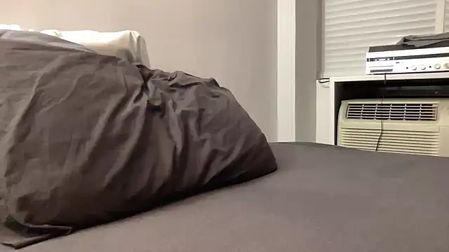 Snapshot of Wdesean4 chatting on 03/03/26, 03:23 Wdesean4 online show from 03/03/26, 03:23