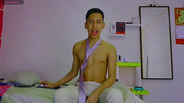 dylan apol0 online show from 02/22/26, 03:51