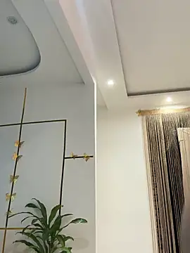 Elie-3 online show from 12/01/25, 01:54