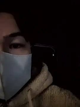 Snapshot of kqitooo chatting on 01/06/26, 01:26 kqitooo online show from 01/06/26, 01:26