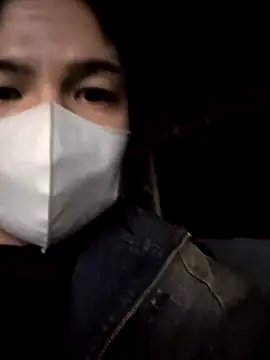 Snapshot of kqitooo chatting on 04/14/26, 01:28 kqitooo online show from 04/14/26, 01:28