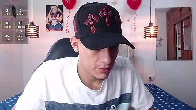 Snapshot of Ethanho0t chatting on 02/20/26, 05:24 Ethanho0t online show from 02/20/26, 05:24