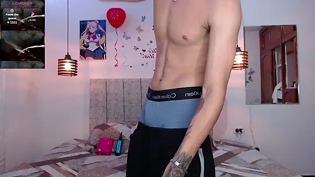 Snapshot of Ethanho0t chatting on 03/04/26, 10:10 Ethanho0t online show from 03/04/26, 10:10