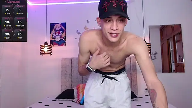 Snapshot of Ethanho0t chatting on 03/15/26, 06:30 Ethanho0t online show from 03/15/26, 06:30