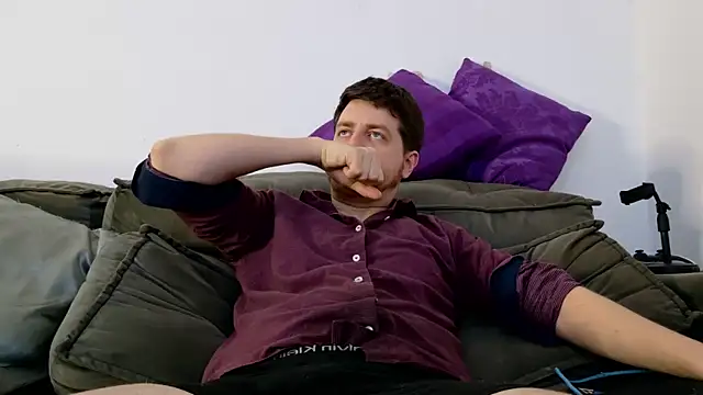 aaron nvk online show from 10/21/25, 09:26