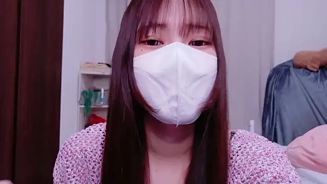 Snapshot of MOEMOE-Q chatting on 04/14/26, 05:08 MOEMOE-Q online show from 04/14/26, 05:08