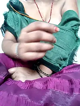 Snapshot of Falguni_Desai chatting on 05/15/26, 01:34 Falguni Desai online show from 05/15/26, 01:34