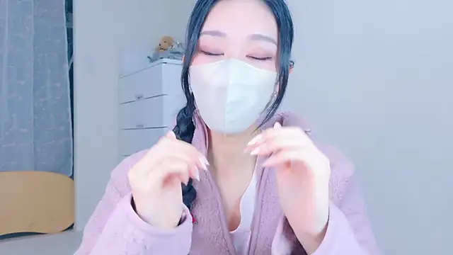 ramuchan desu online show from 11/23/25, 01:38