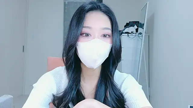 Snapshot of ramuchan_desu chatting on 04/20/26, 12:24 ramuchan desu online show from 04/20/26, 12:24