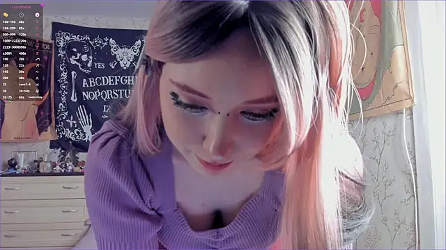 Snapshot of CutiePatoootie chatting on 04/26/26, 09:45 CutiePatoootie online show from 04/26/26, 09:45