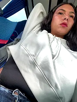 Sarahcutexoxox online show from 10/05/25, 06:28