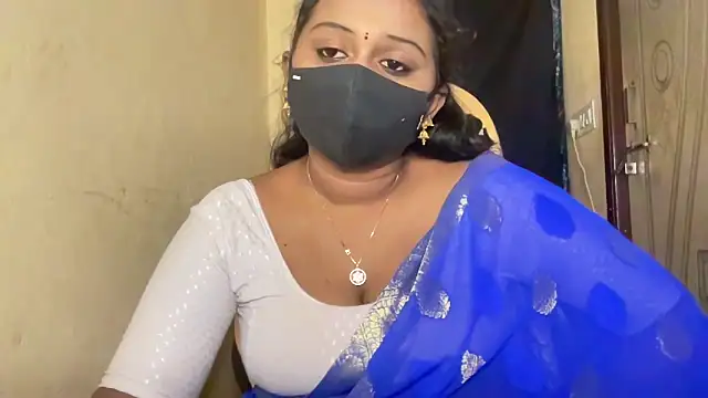 Pavani-Sexy online show from 02/24/26, 04:27