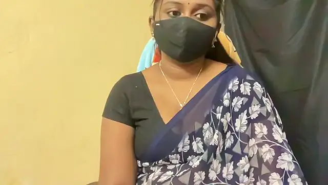 Snapshot of Pavani-Sexy chatting on 04/23/26, 05:59 Pavani-Sexy online show from 04/23/26, 05:59