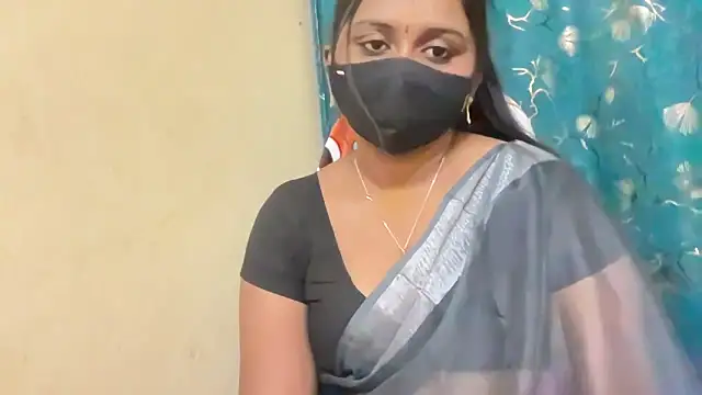 Snapshot of Pavani-Sexy chatting on 05/05/26, 05:54 Pavani-Sexy online show from 05/05/26, 05:54