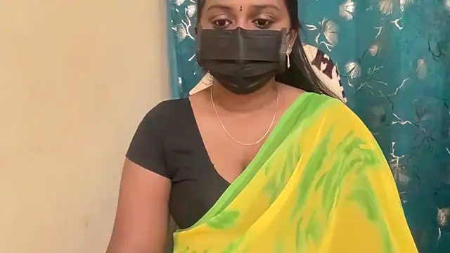 Snapshot of Pavani-Sexy chatting on 05/21/26, 05:31 Pavani-Sexy online show from 05/21/26, 05:31