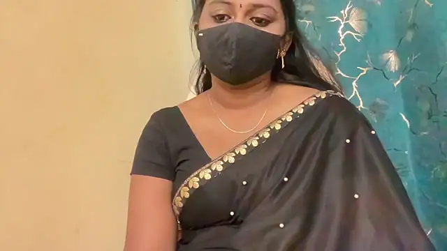 Snapshot of Pavani-Sexy chatting on 05/24/26, 06:18 Pavani-Sexy online show from 05/24/26, 06:18