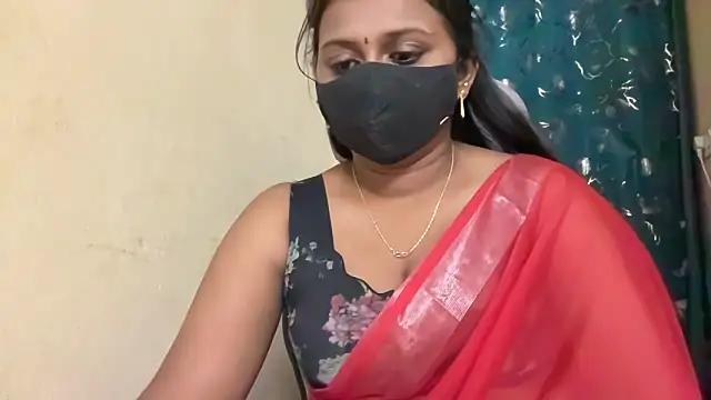 Snapshot of Pavani-Sexy chatting on 05/26/26, 07:43 Pavani-Sexy online show from 05/26/26, 07:43