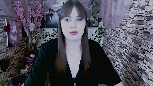 Amanda Bright  online show from 09/18/25, 06:59