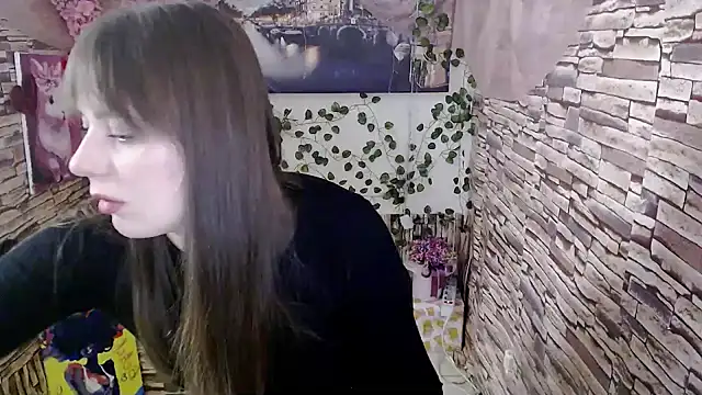 Amanda Bright  online show from 10/07/25, 06:54