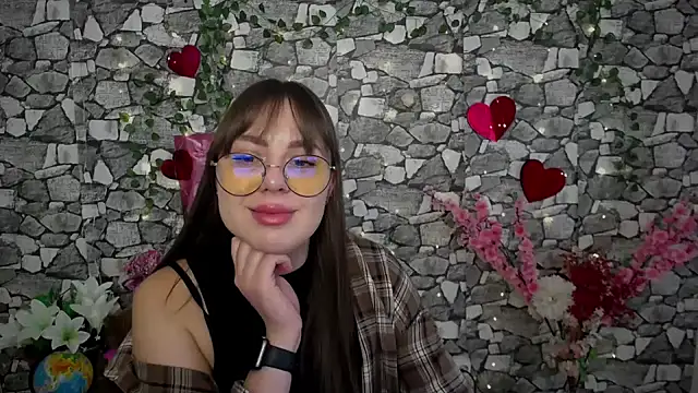 Amanda Bright  online show from 11/25/25, 10:15