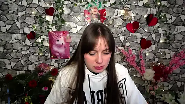 Amanda Bright  online show from 12/23/25, 10:13