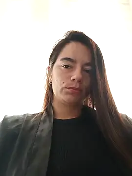 Snapshot of Demy_Rhoades chatting on 04/16/26, 01:45 Demy Rhoades online show from 04/16/26, 01:45