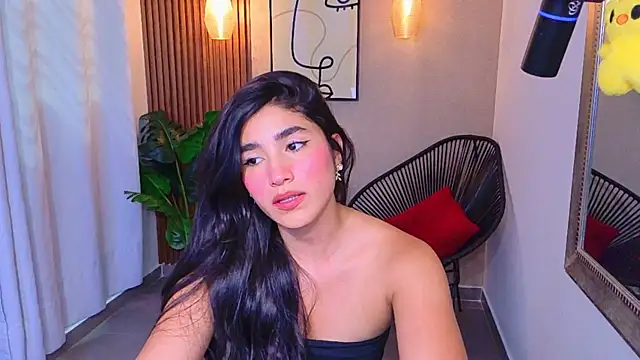 Snapshot of Lia_Mar_ chatting on 05/28/26, 06:16 Lia Mar online show from 05/28/26, 06:16