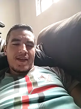 Snapshot of Boragozarvem chatting on 12/20/25, 02:24 Boragozarvem online show from 12/20/25, 02:24