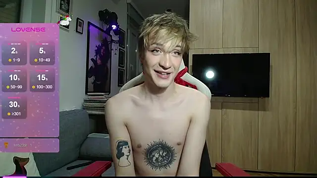 Crystal Valentine online show from 09/09/25, 11:48