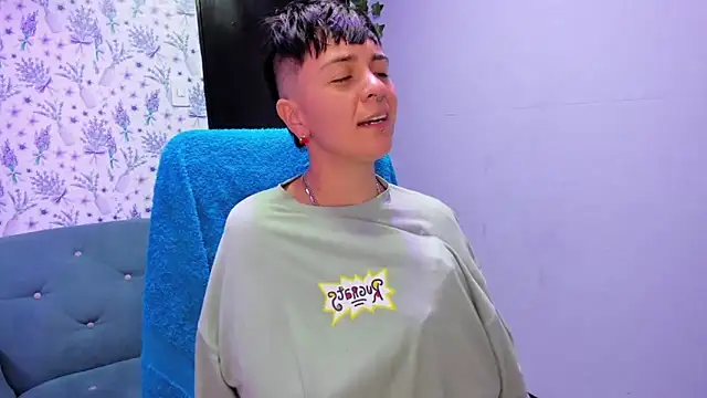  Hannah Hot online show from 09/19/25, 02:24