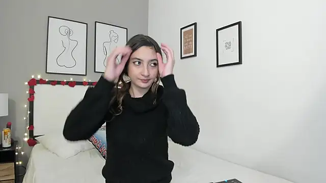 Alice Dickinssonn online show from 02/21/26, 09:16