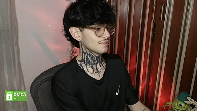 Mihail leroy online show from 01/09/26, 03:31