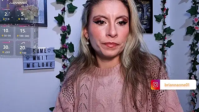 Snapshot of brianna_smoke chatting on 05/13/26, 04:32 brianna smoke online show from 05/13/26, 04:32