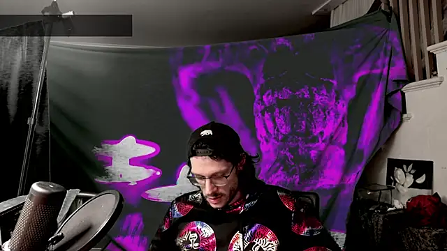 MasterDaddyCool online show from 09/12/25, 06:35