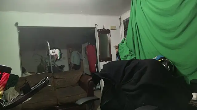 Snapshot of MasterDaddyCool chatting on 03/06/26, 09:39 MasterDaddyCool online show from 03/06/26, 09:39