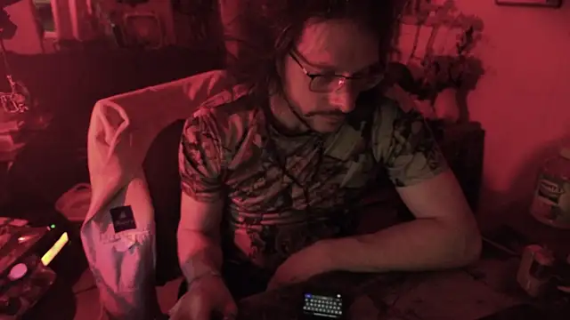 Snapshot of MasterDaddyCool chatting on 03/16/26, 08:29 MasterDaddyCool online show from 03/16/26, 08:29