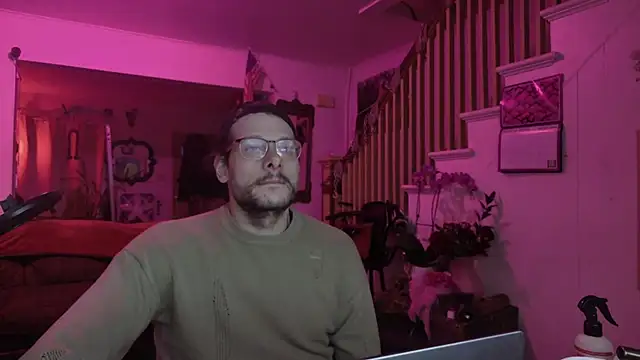 Snapshot of MasterDaddyCool chatting on 03/22/26, 07:01 MasterDaddyCool online show from 03/22/26, 07:01