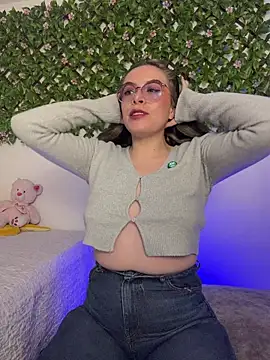 Katheerine online show from 02/01/26, 01:59