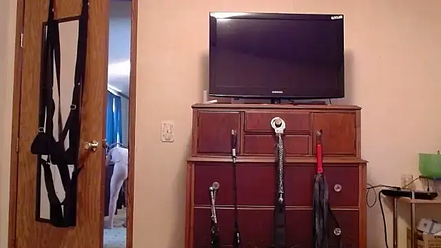 spicyphoenix online show from 09/24/25, 06:11